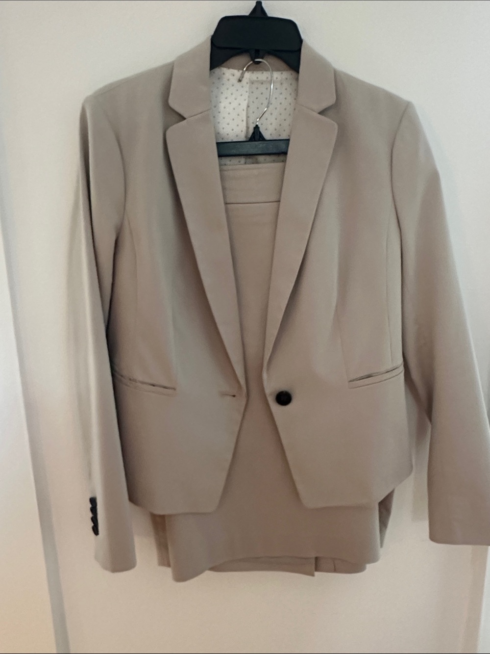 Ann Taylor Classic Beige Women’s Shirt and Blazer - Tailored